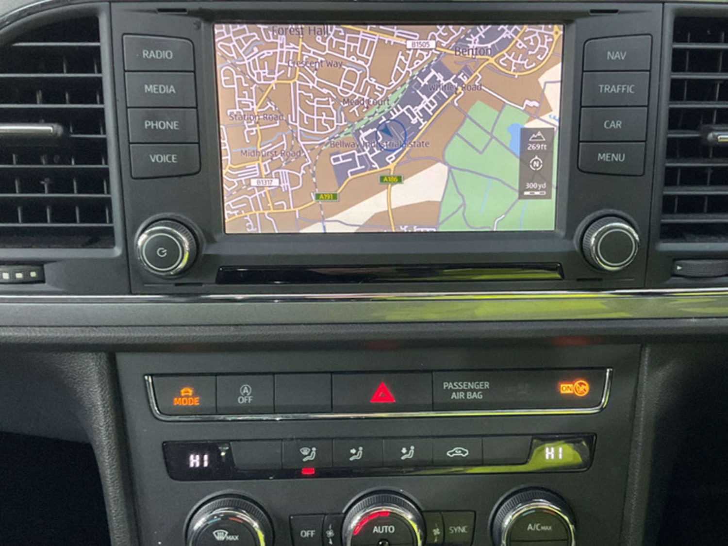 Used SEAT Leon 2016 for sale - 78003670: Photo 2