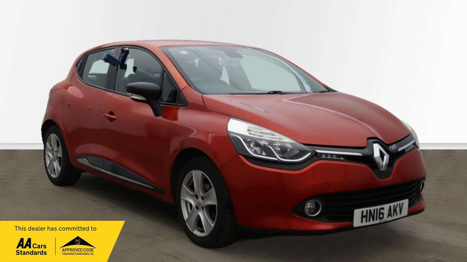 Used Renault Clio 2016 for sale - 76846826: Photo 1