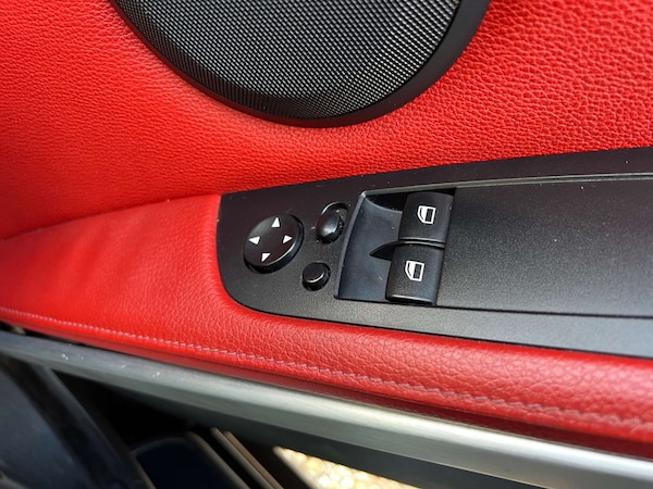 Used BMW 3 Series 2012 for sale - 76115704: Photo 33