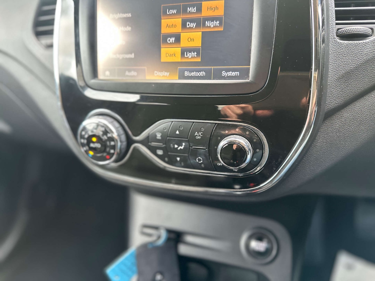 Used Renault Captur 2017 for sale - 76878080: Photo 24