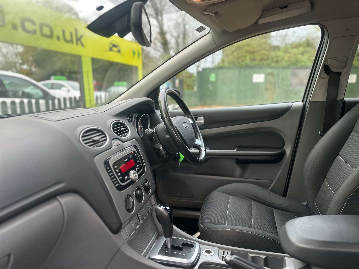 Used Ford Focus 2009 for sale - 76693631: Photo 13