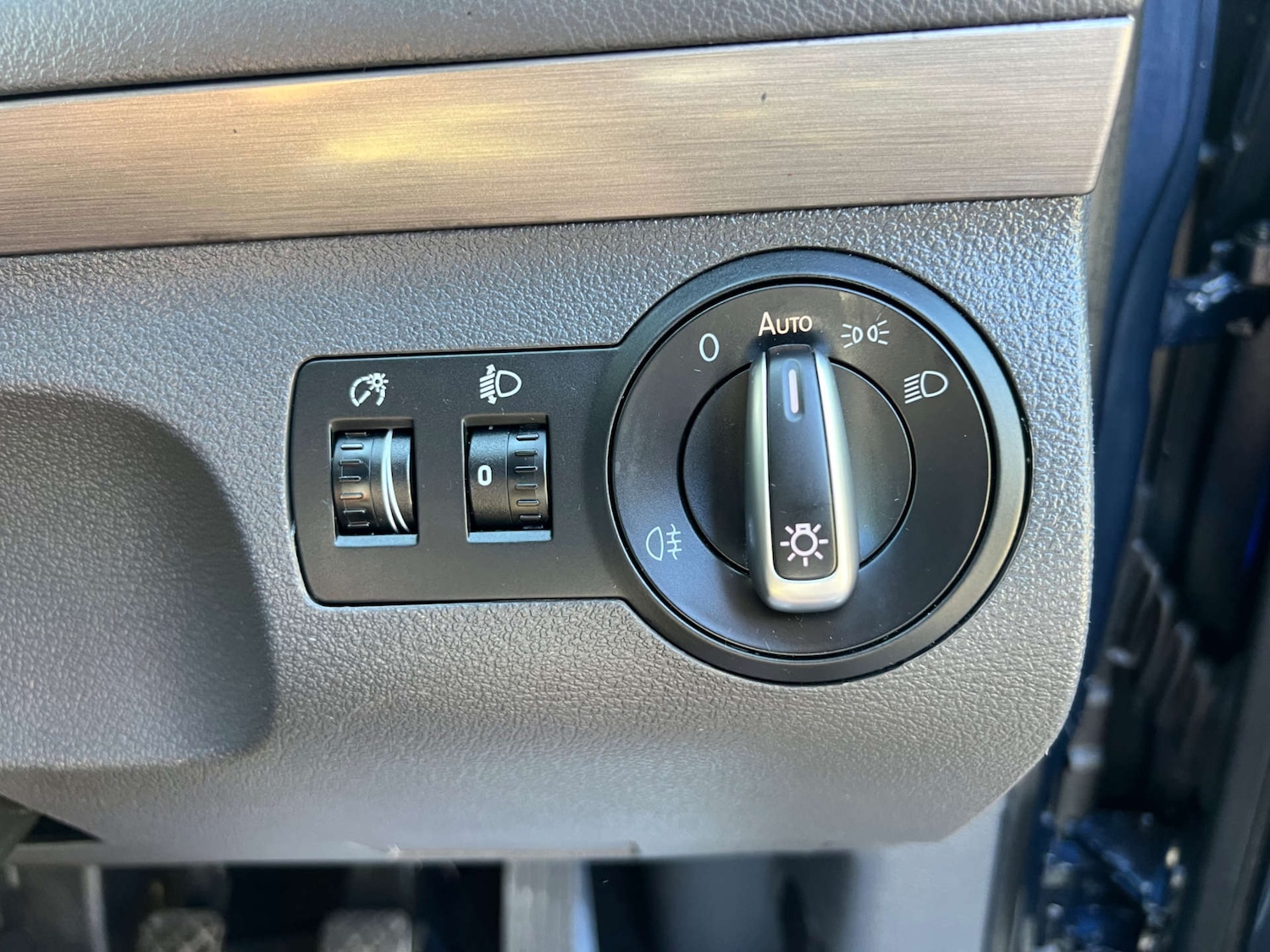Used Volkswagen Touran 2015 for sale - 76023087: Photo 31