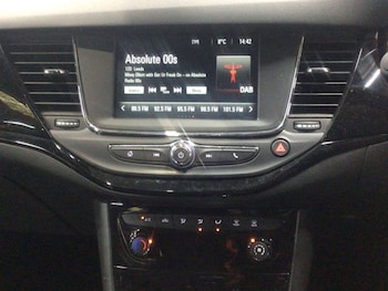 Used Vauxhall Astra 2018 for sale - 77383368: Photo