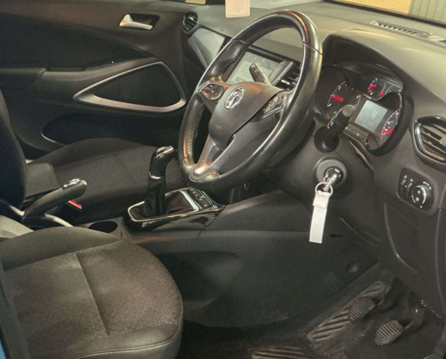 Used Vauxhall Crossland X 2018 for sale - 76637985: Photo 3