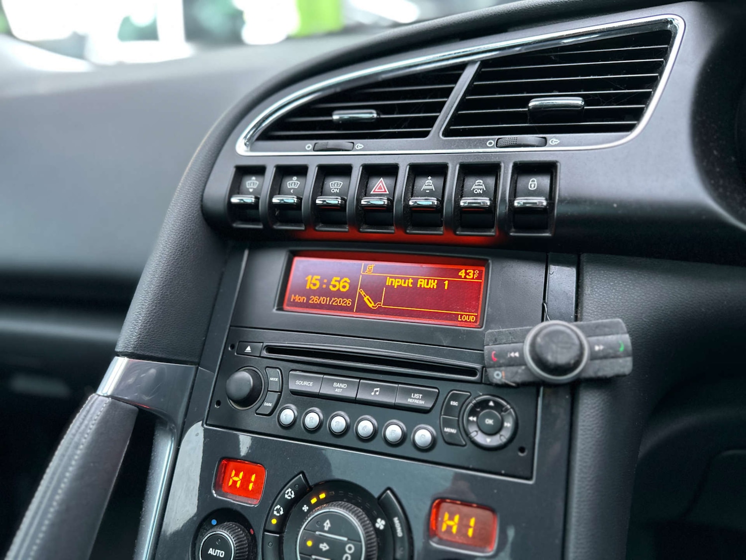 Used Peugeot 3008 2010 for sale - 77335743: Photo 17