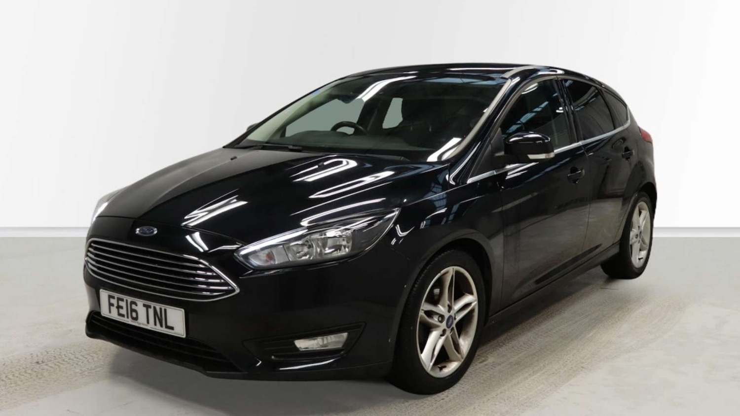 Used Ford Focus 2016 for sale - 77261376: Photo 5