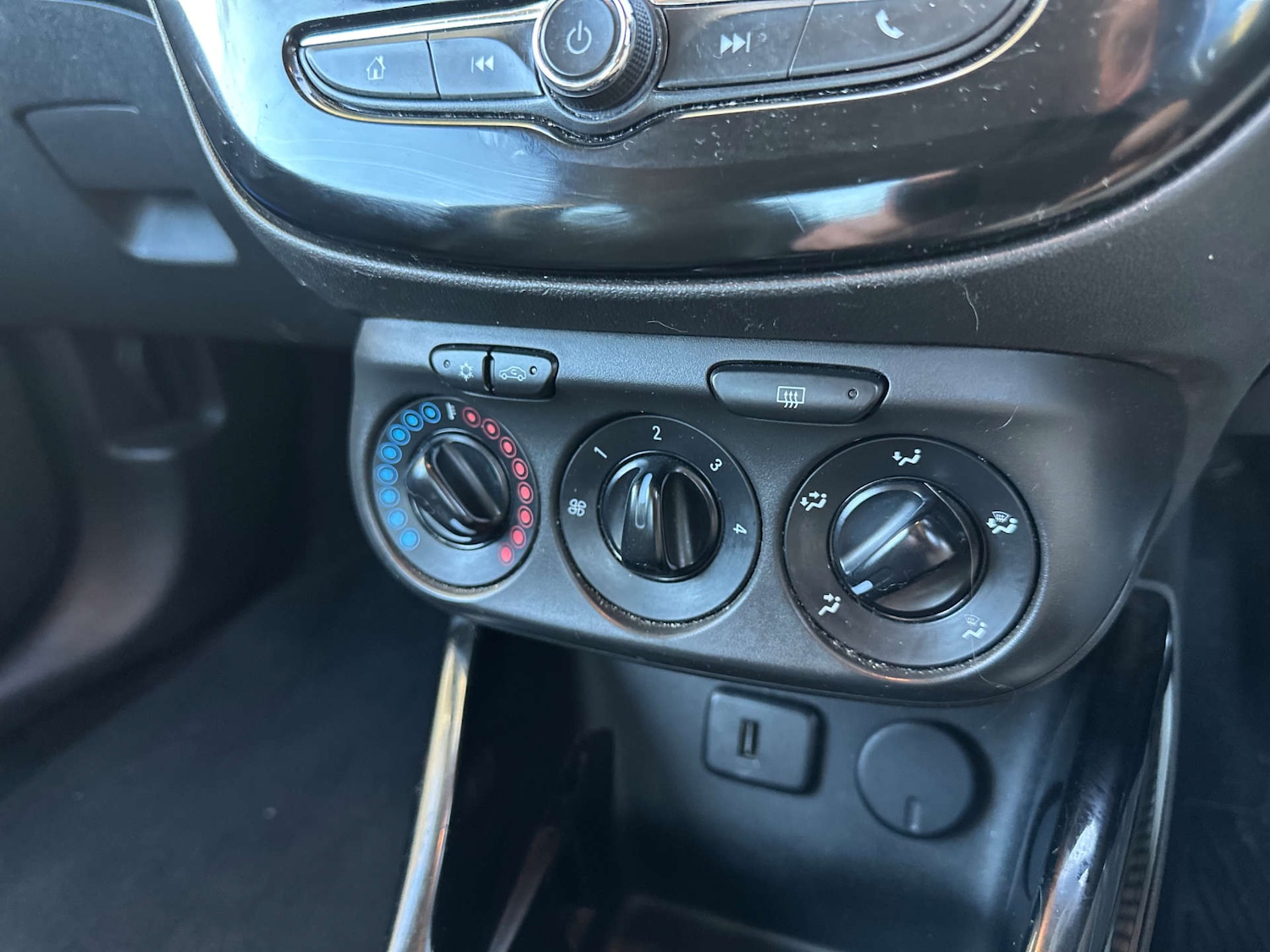 Used Vauxhall ADAM 2016 for sale - 77655577: Photo 19