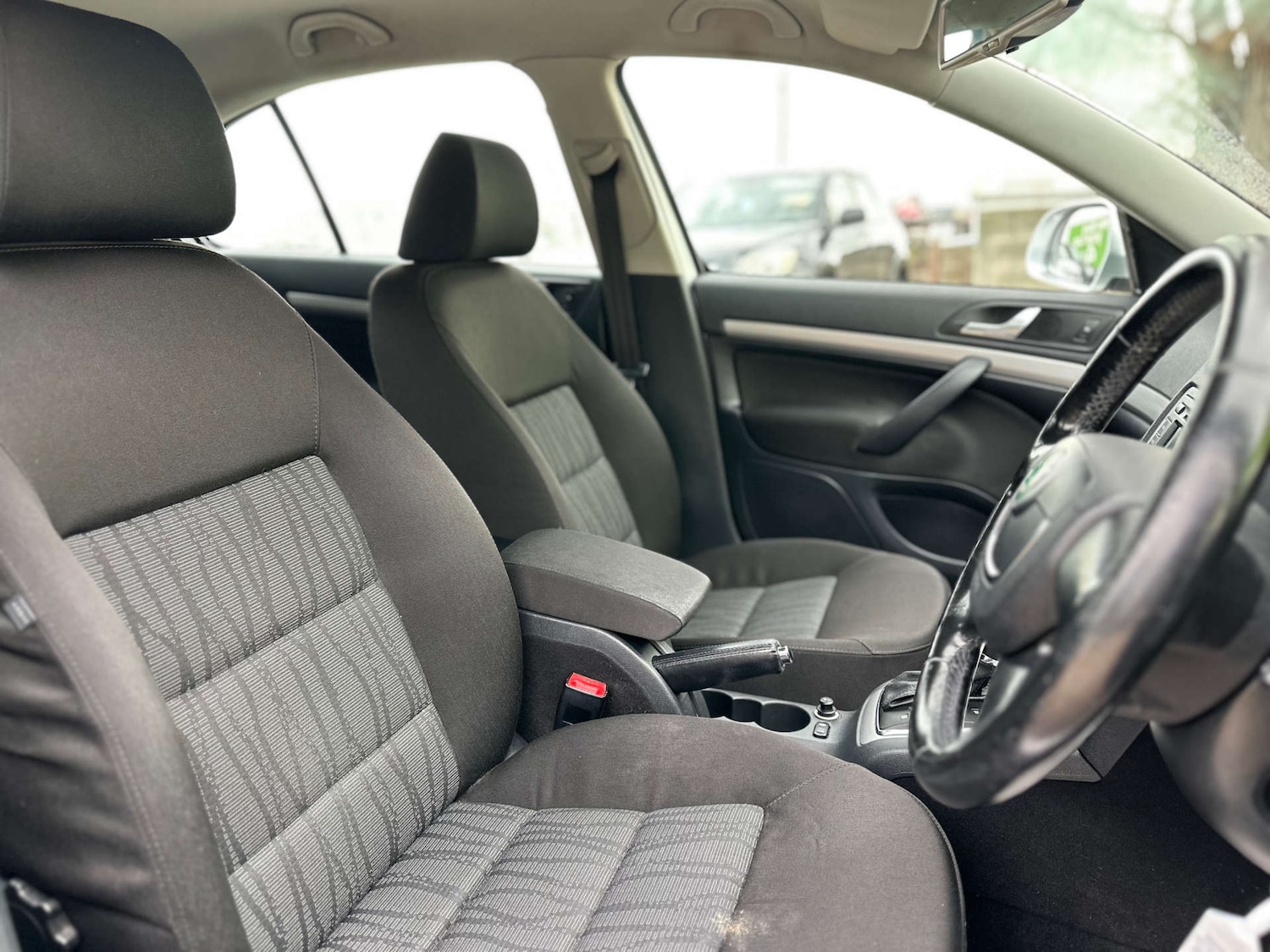 Used Skoda Octavia 2011 for sale - 77172416: Photo 11