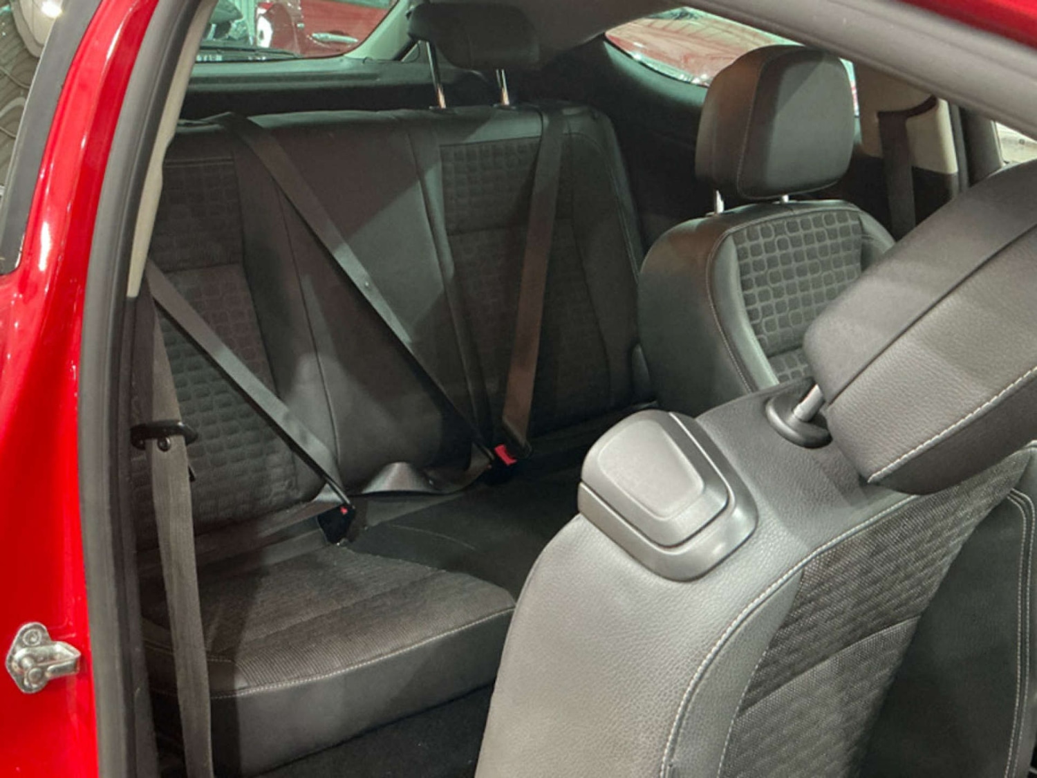 Used Vauxhall Astra GTC 2013 for sale - 78003663: Photo 4