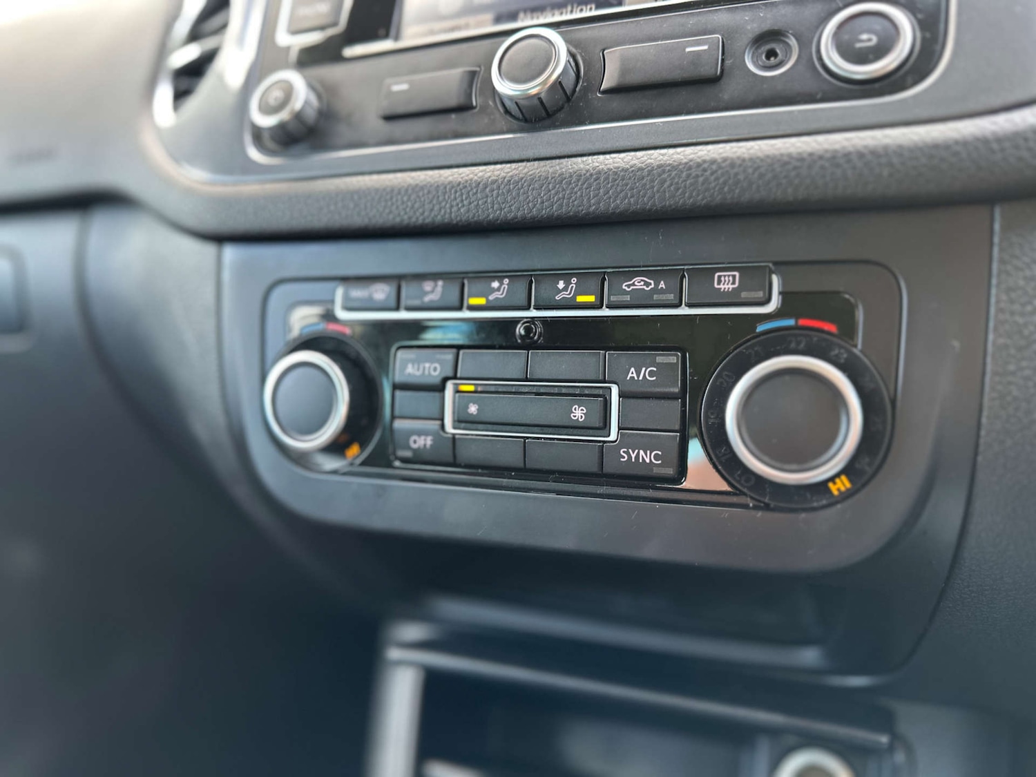 Used Volkswagen Tiguan 2014 for sale - 77594808: Photo 23