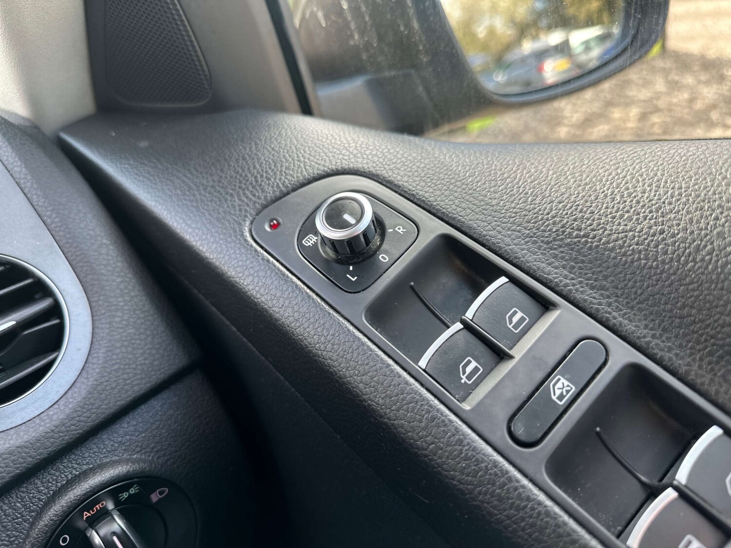 Used Volkswagen Tiguan 2014 for sale - 77594808: Photo 34