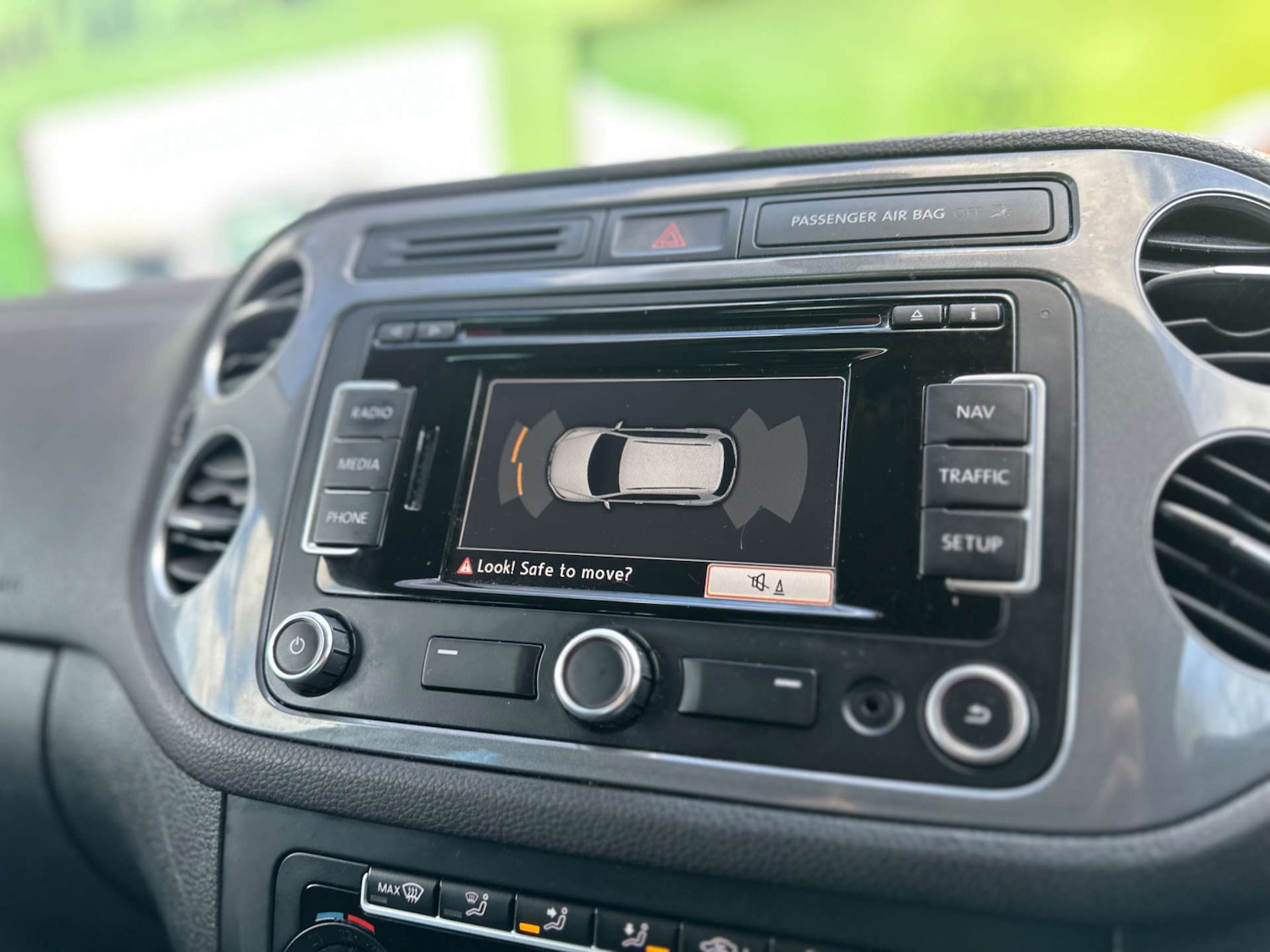 Used Volkswagen Tiguan 2014 for sale - 77594808: Photo 41