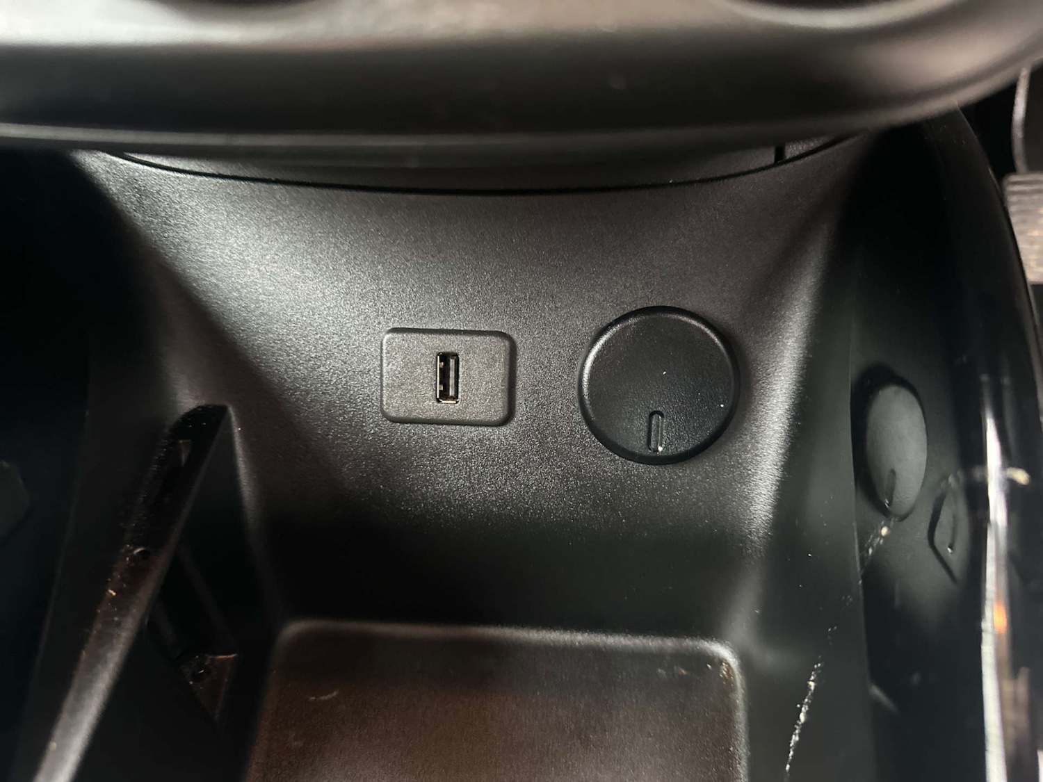 Used Vauxhall ADAM 2015 for sale - 77545015: Photo 18