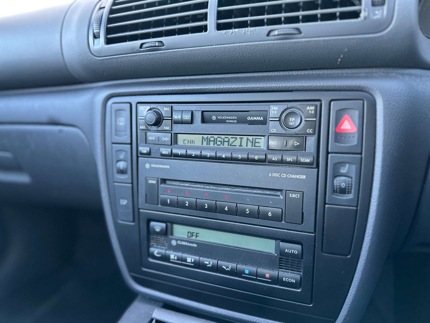 Used Volkswagen Passat 2005 for sale - 77022341: Photo 21