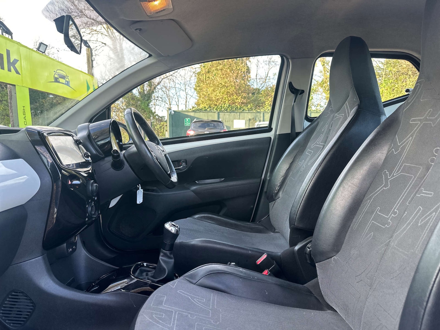 Used Toyota AYGO 2015 for sale - 76711677: Photo 18