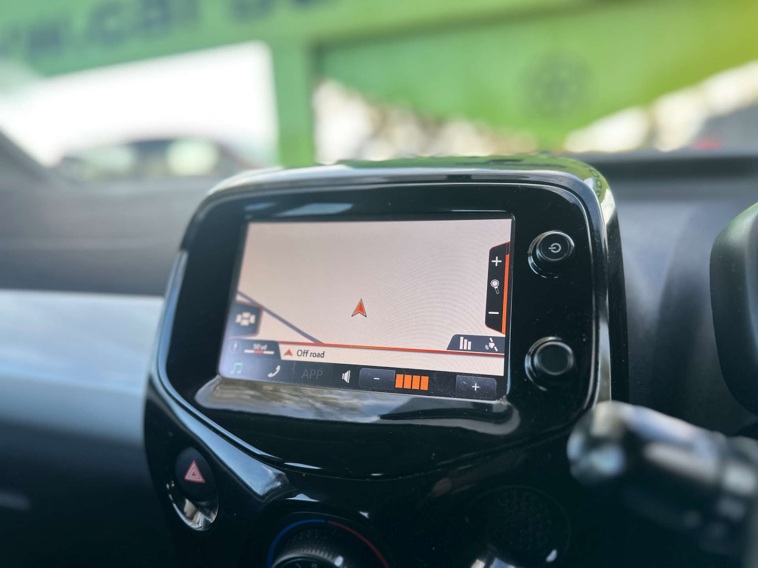 Used Toyota AYGO 2015 for sale - 76711677: Photo 38