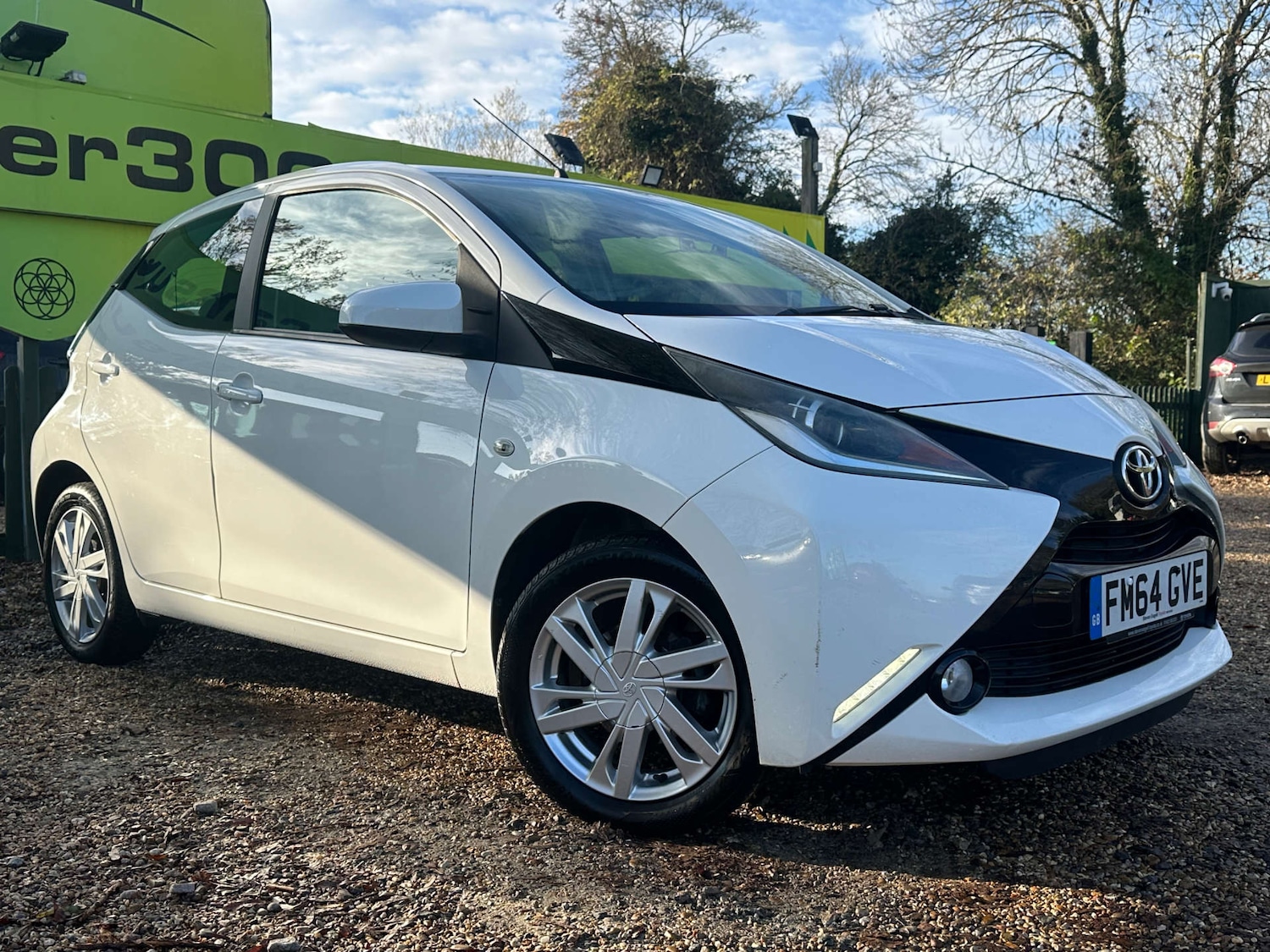 Used Toyota AYGO 2015 for sale - 76711677: Photo 5