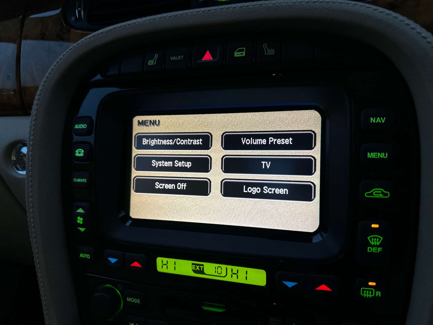 Used Jaguar XJ 2022 for sale - 77259088: Photo 16