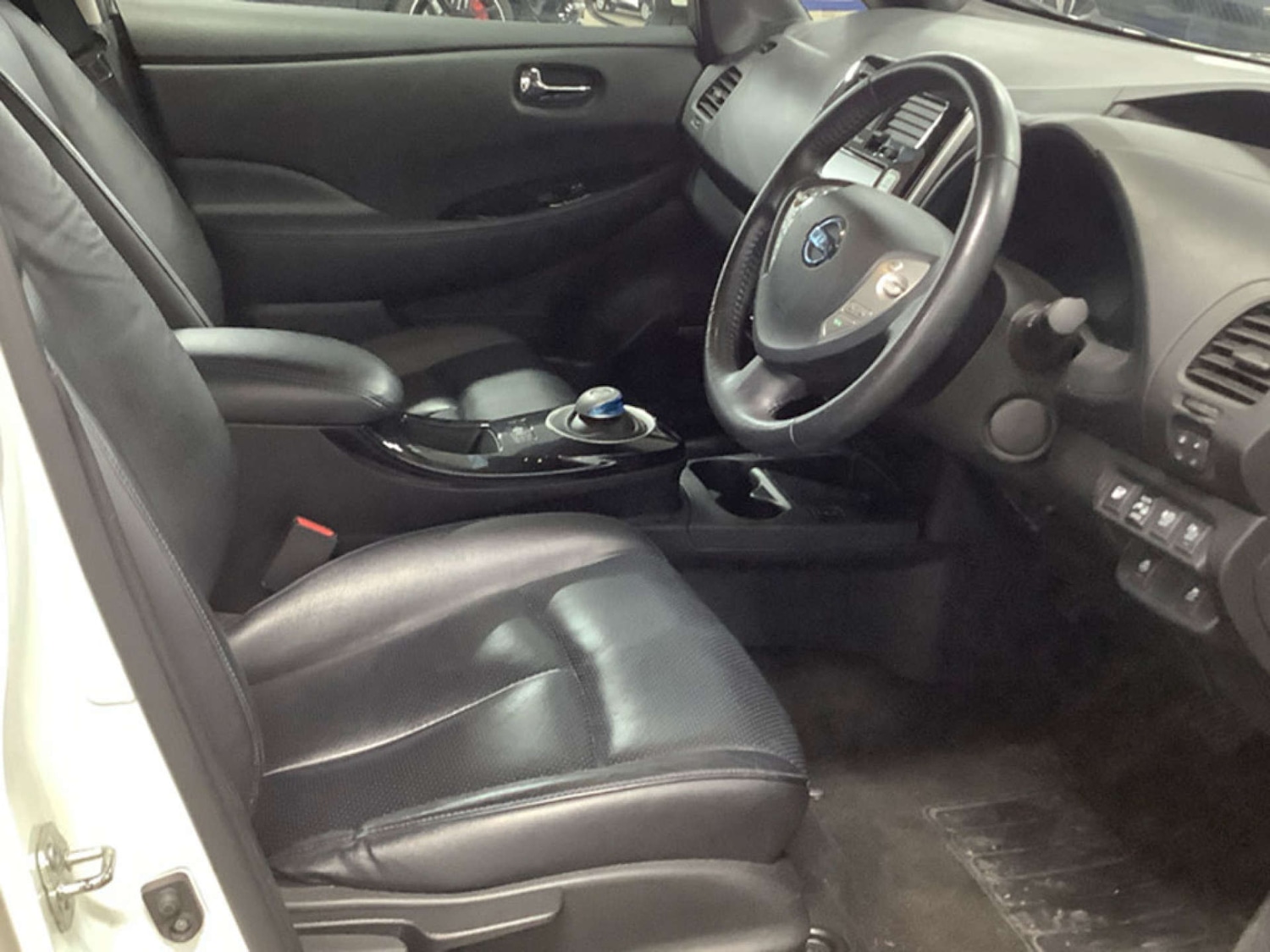 Used Nissan Leaf 2017 for sale - 77594804: Photo 3