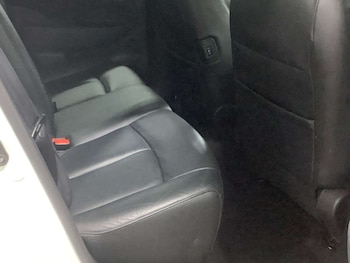 Used Nissan Leaf 2017 for sale - 77594804: Photo