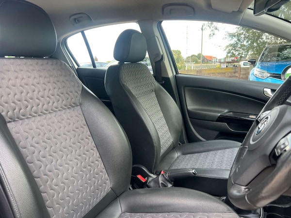 Used Vauxhall Corsa 2013 for sale - 76105320: Photo 13