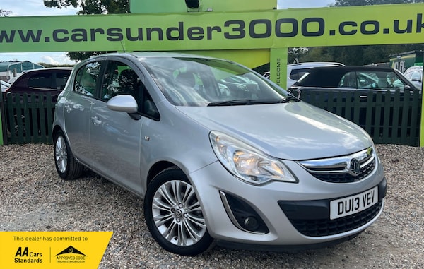 Used Vauxhall Corsa 2013 for sale - 76105320: Photo 1