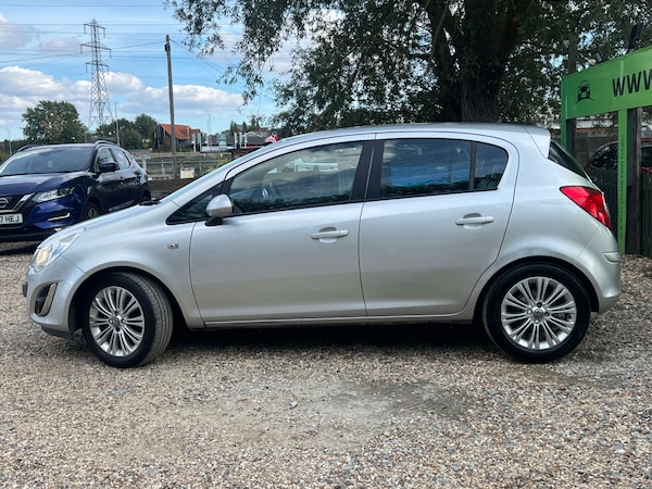 Used Vauxhall Corsa 2013 for sale - 76105320: Photo 6