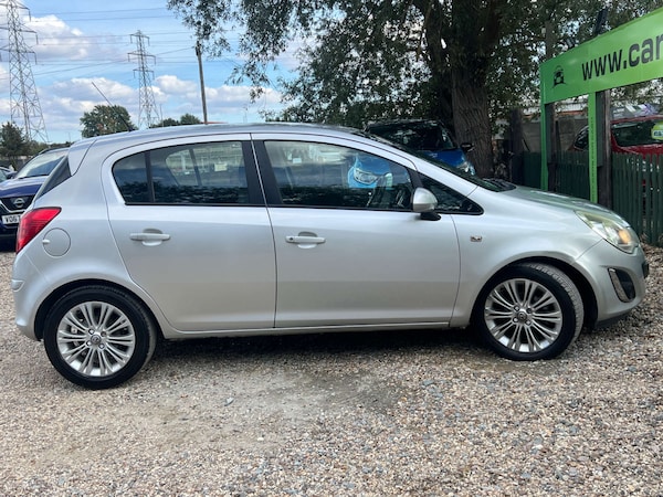Used Vauxhall Corsa 2013 for sale - 76105320: Photo 8