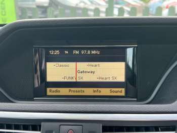 Used Mercedes-Benz E-Class 2010 for sale - 74375437: Photo