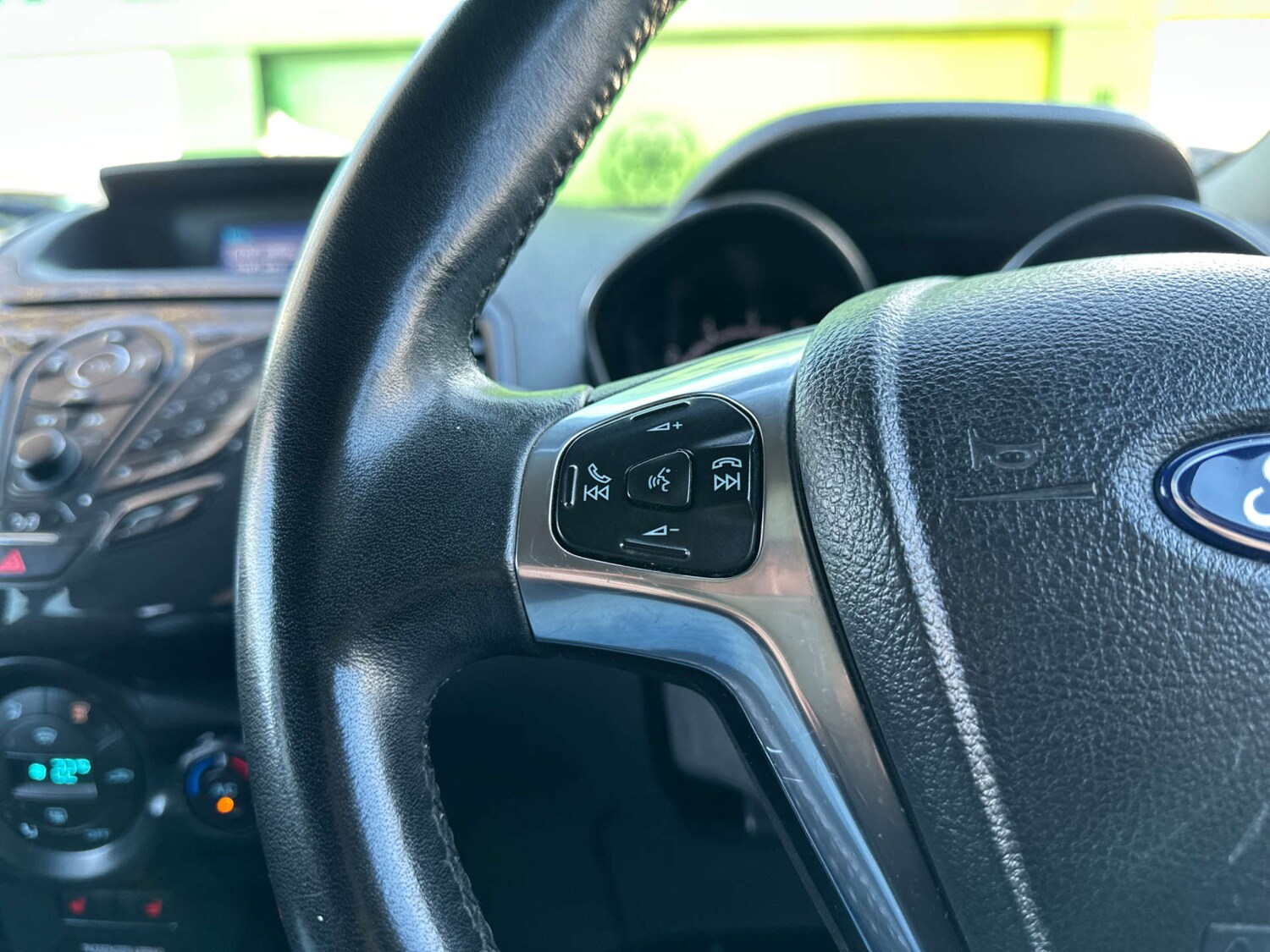 Used Ford Ecosport 2017 for sale - 77594776: Photo 24