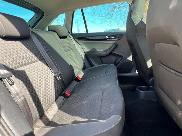 Used Skoda Rapid 2018 for sale - 75482119: Photo 12