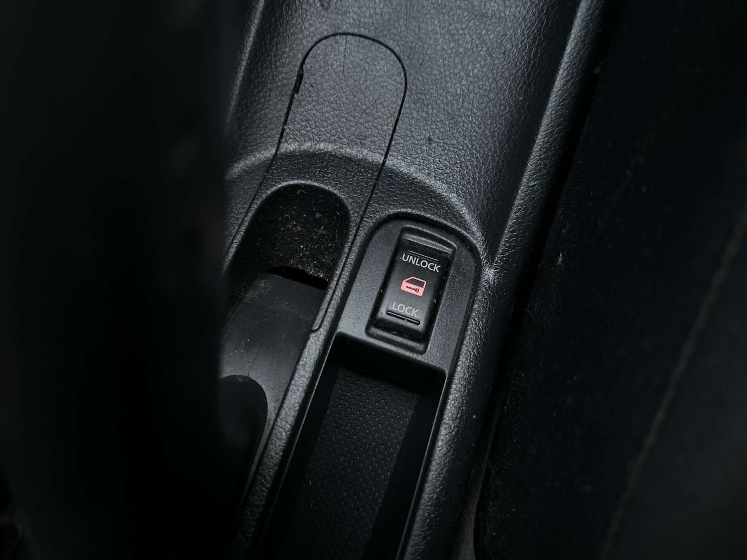 Used Nissan Note 2009 for sale - 77805559: Photo 33