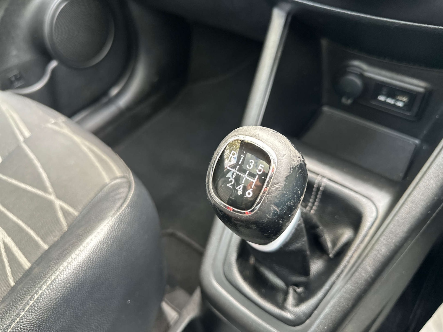 Used Kia Venga 2015 for sale - 76829749: Photo 22