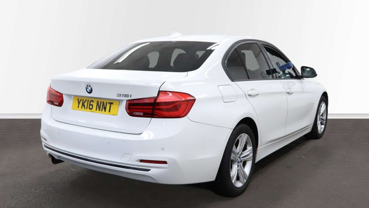 Used BMW 3 Series 2016 for sale - 77319046: Photo 11