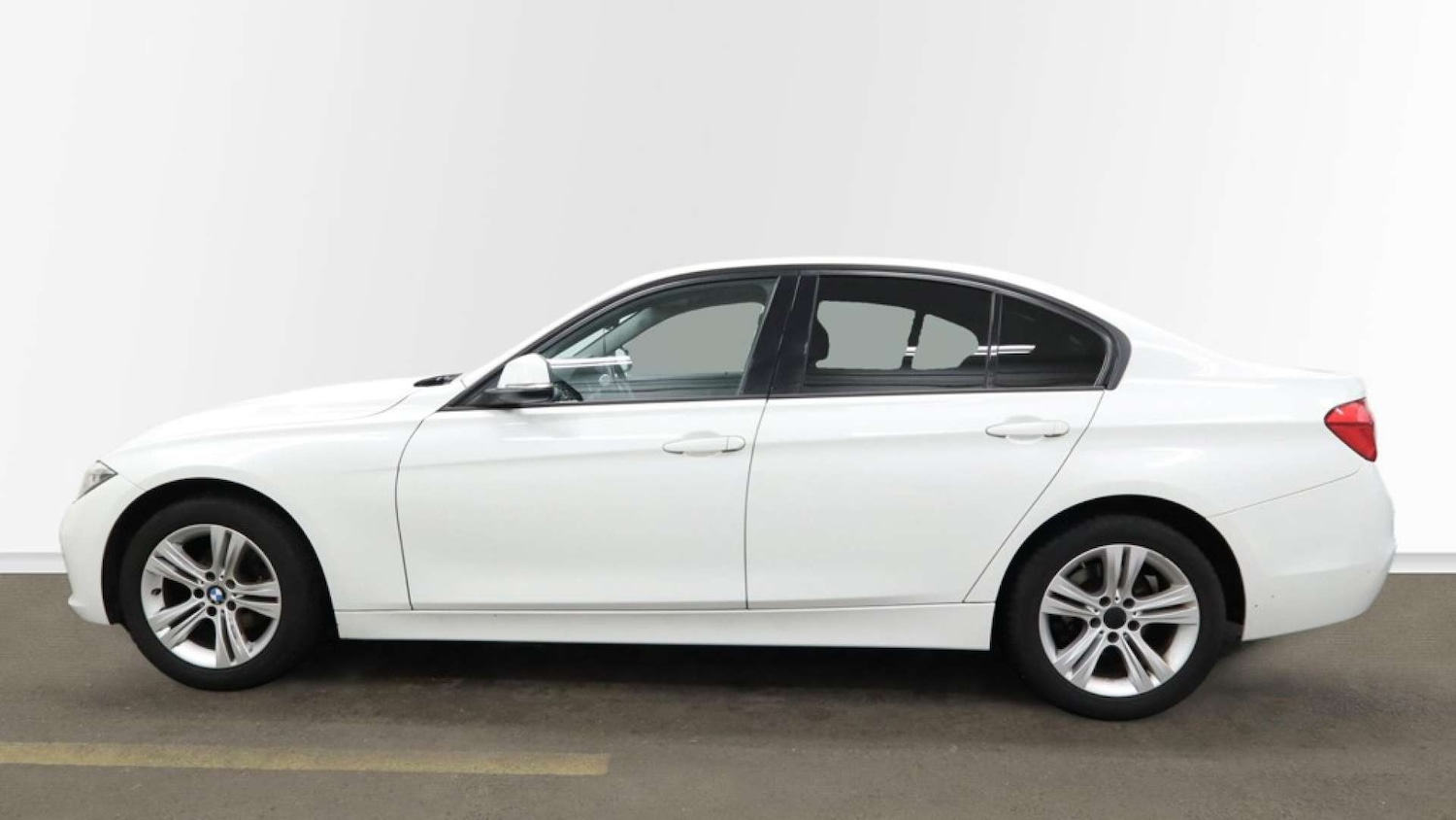 Used BMW 3 Series 2016 for sale - 77319046: Photo 13