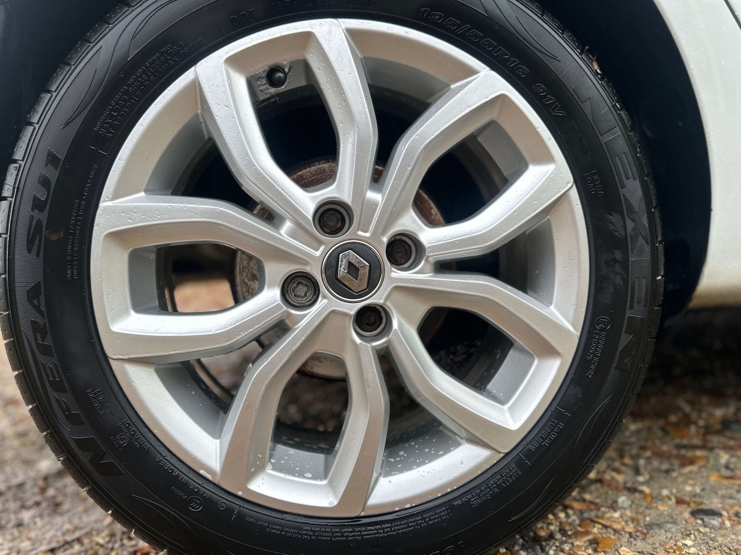 Used Renault Clio 2018 for sale - 76598439: Photo 38