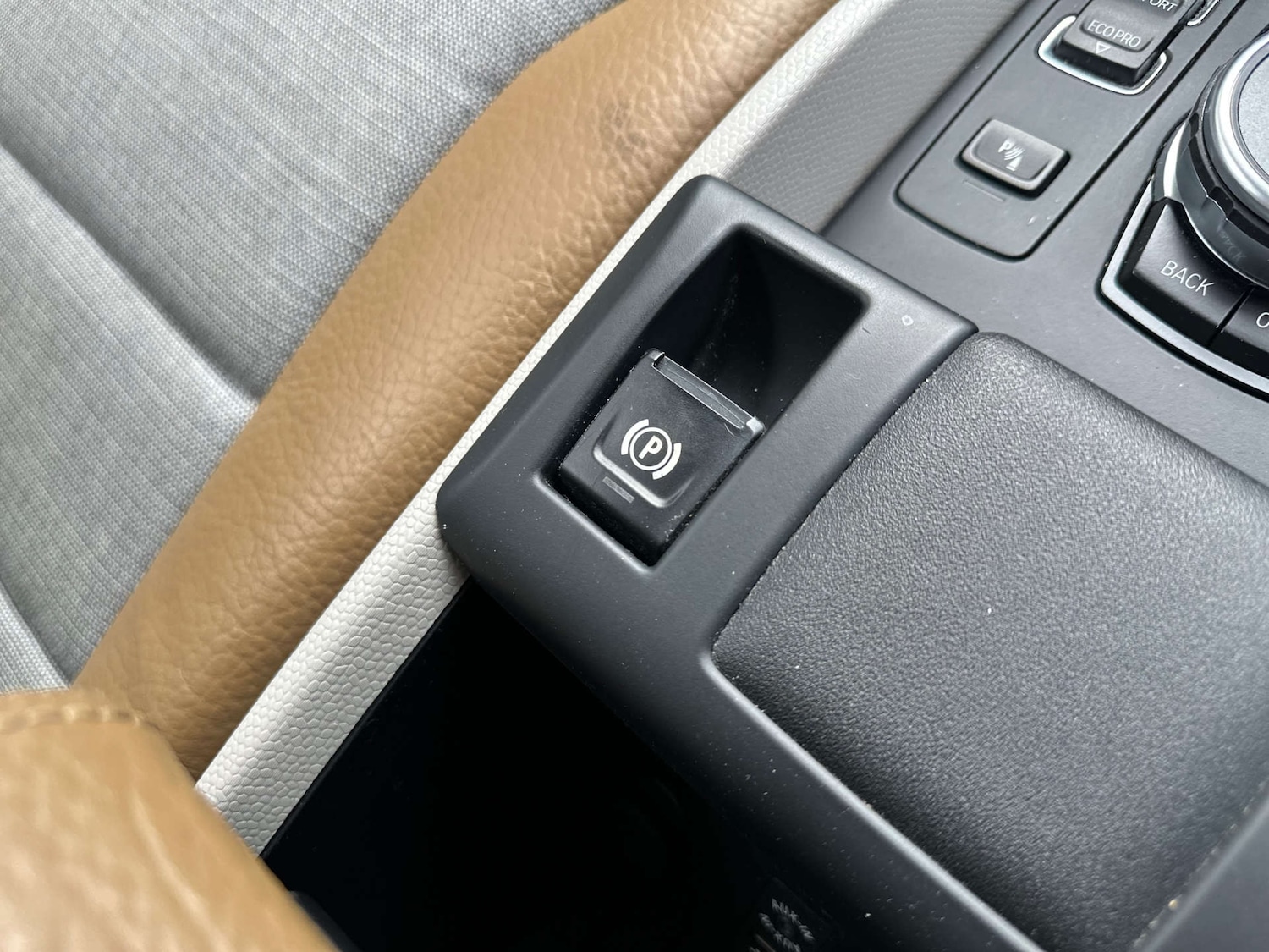 Used BMW i3 2015 for sale - 76444545: Photo 42