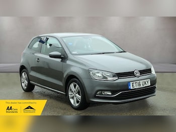 Used Volkswagen Polo 2016 for sale - 78553202: Photo