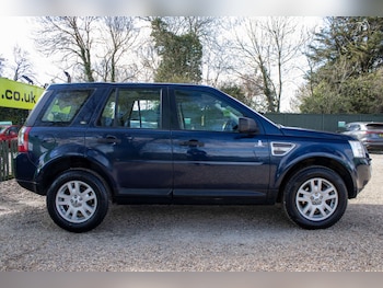 Used Land Rover Freelander 2009 for sale - 78186885: Photo