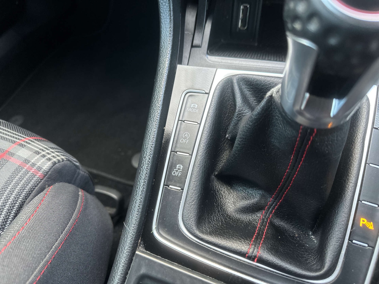 Used Volkswagen Golf 2014 for sale - 78176739: Photo 22