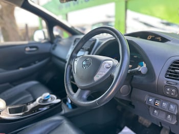 Used Nissan Leaf 2017 for sale - 77771464: Photo