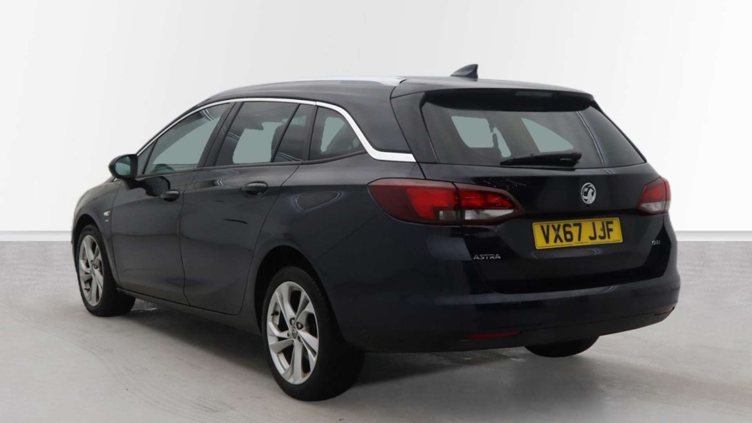 Used Vauxhall Astra 2017 for sale - 77482406: Photo 10