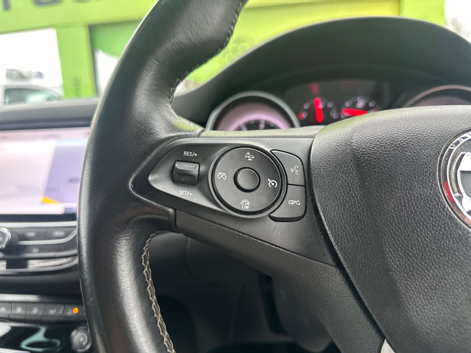 Used Vauxhall Astra 2017 for sale - 77482406: Photo 29