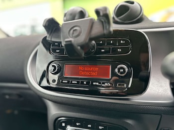 Used smart fortwo 2016 for sale - 78474279: Photo