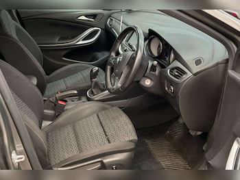 Used Vauxhall Astra 2019 for sale - 75631362: Photo