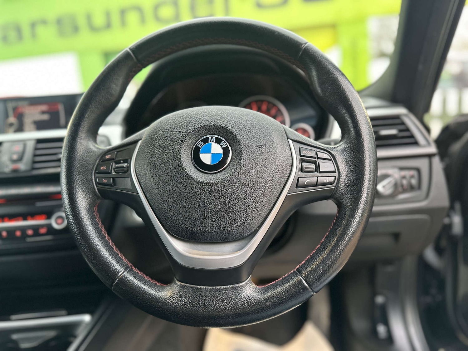 Used BMW 3 Series 2013 for sale - 77058493: Photo 32