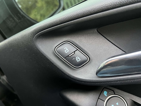 Used Ford Fiesta 2019 for sale - 76320866: Photo 25