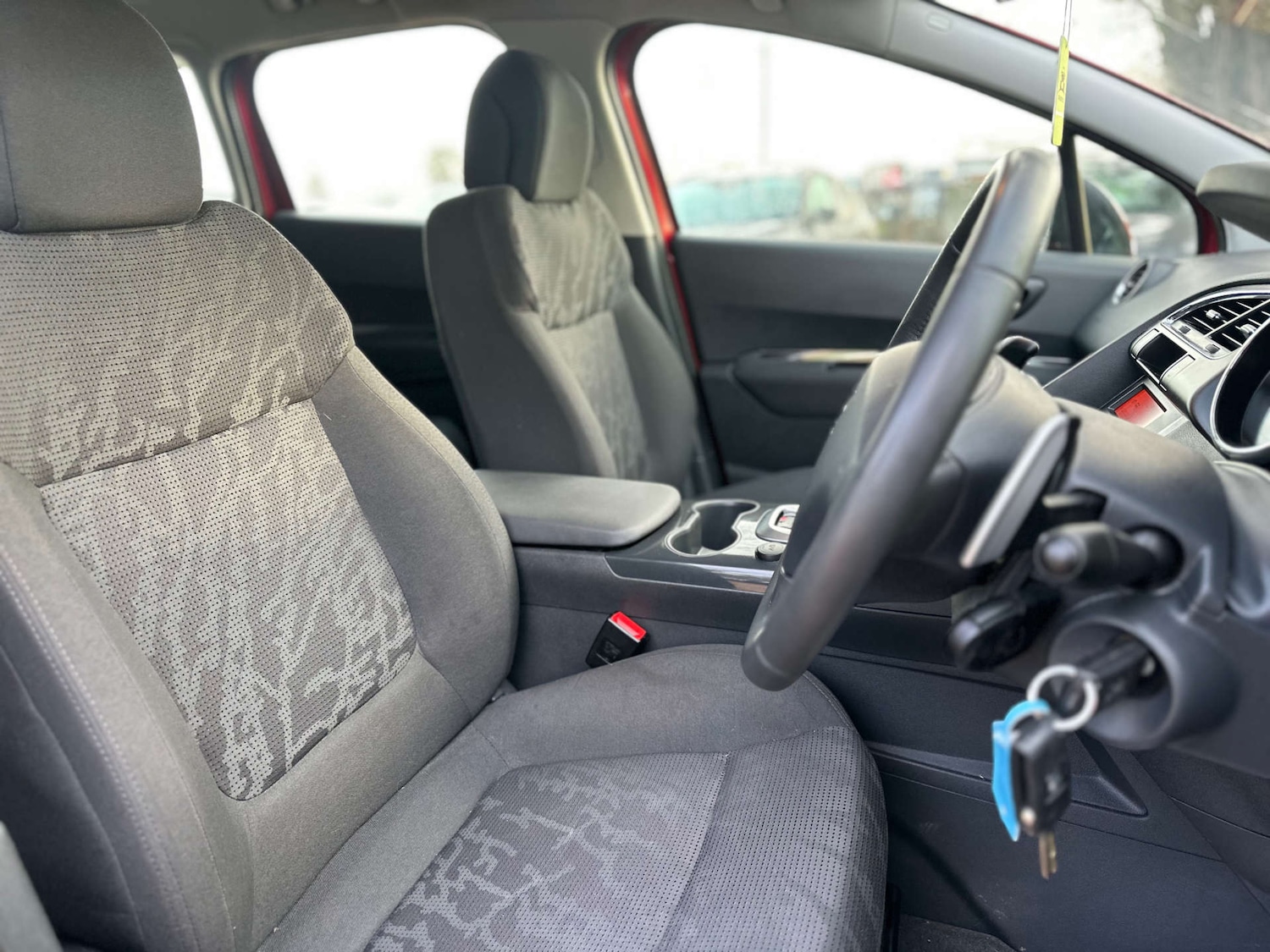 Used Peugeot 3008 2013 for sale - 77093755: Photo 2