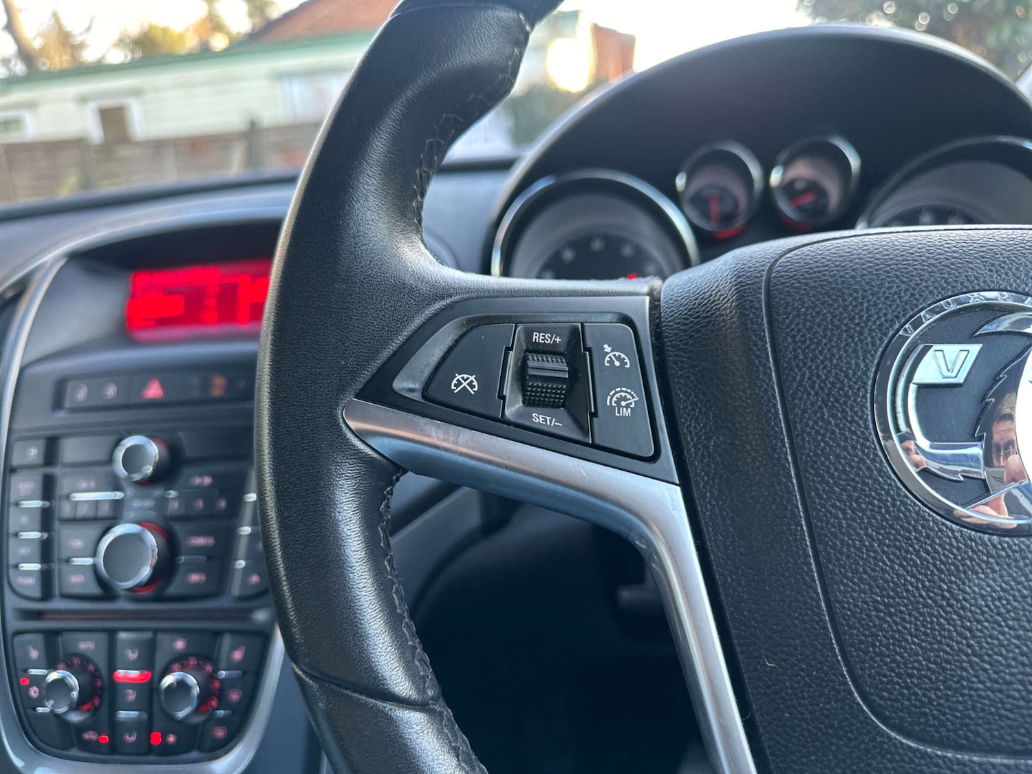 Used Vauxhall Astra 2013 for sale - 77765742: Photo 21