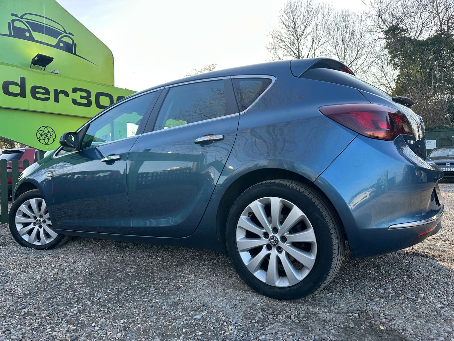 Used Vauxhall Astra 2013 for sale - 77765742: Photo 5